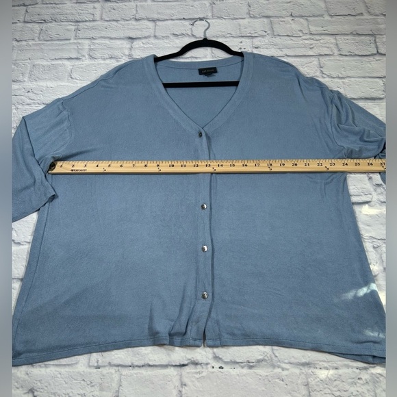 J. Jill Wearever Collection Light Blue VNeck Cardigan Sweater. Lightweight. XL - Picture 5 of 8